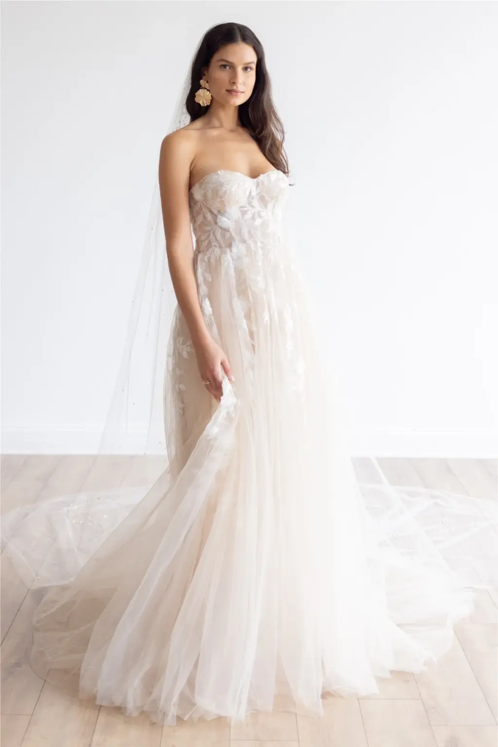 Das Kleid 152 vom Hersteller 152, bei The One - Bridal Couture