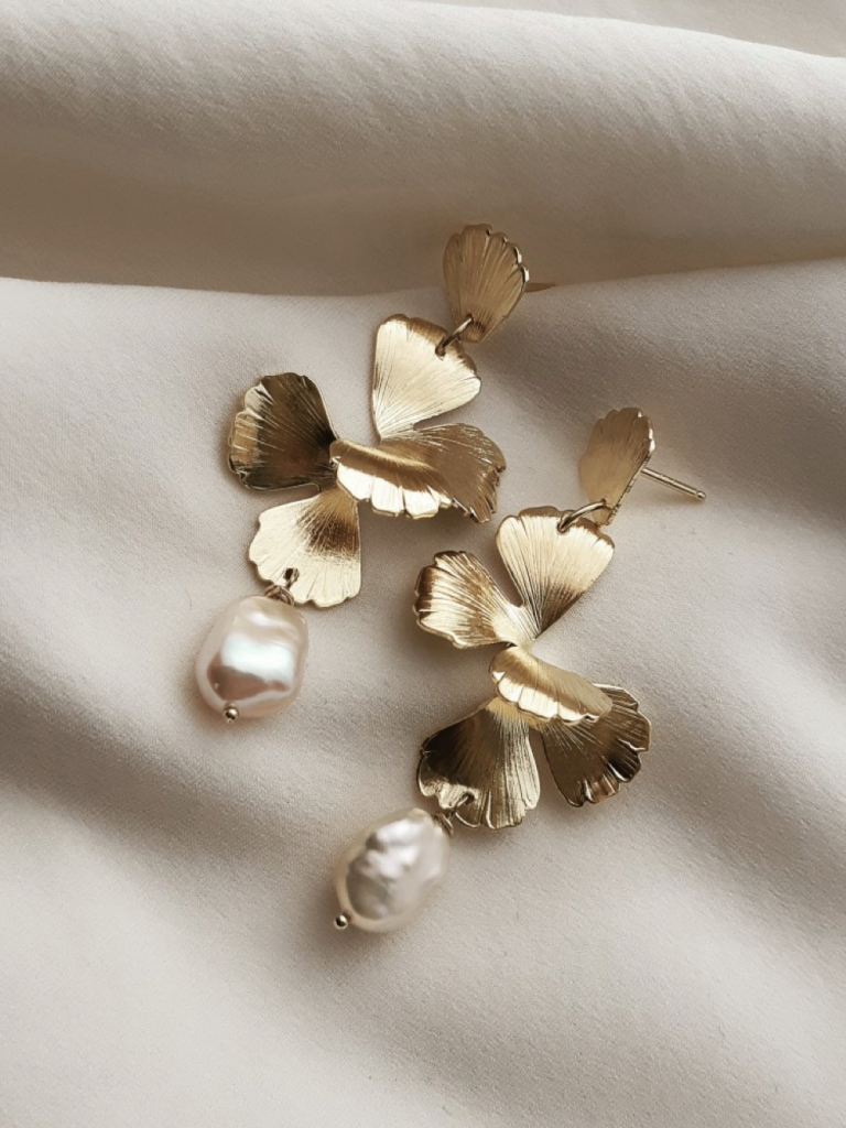 bridal-earring-minimal, Maison Sabben, Romance