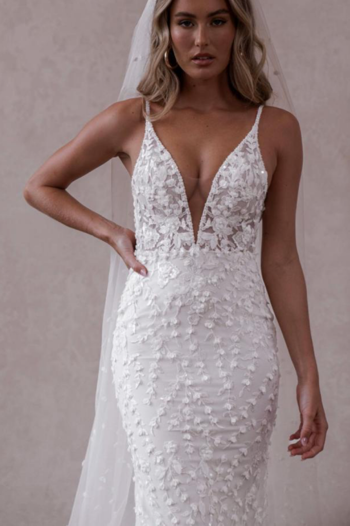 Das Kleid 32 vom Hersteller 32, bei The One - Bridal Couture