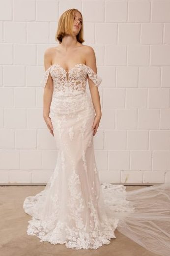 Das Kleid 235 vom Hersteller 235, bei The One - Bridal Couture