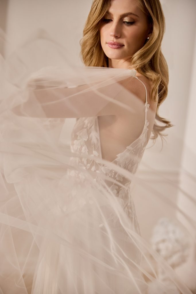Das Kleid 212 vom Hersteller 212, bei The One - Bridal Couture