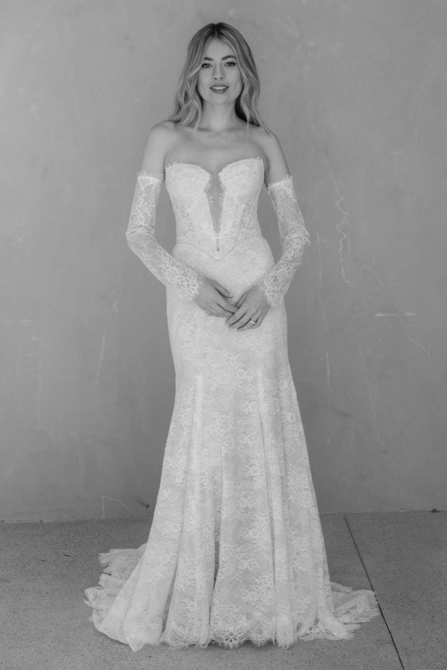 Brautkleid Claire 16158 vom Hersteller WATTERS DESIGNS, Brautmodengeschäft The One aus Fulda
