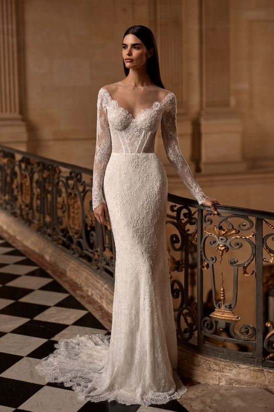 Brautkleid Esther vom Hersteller MILLA NOVA, Brautmodengeschäft The One aus Fulda