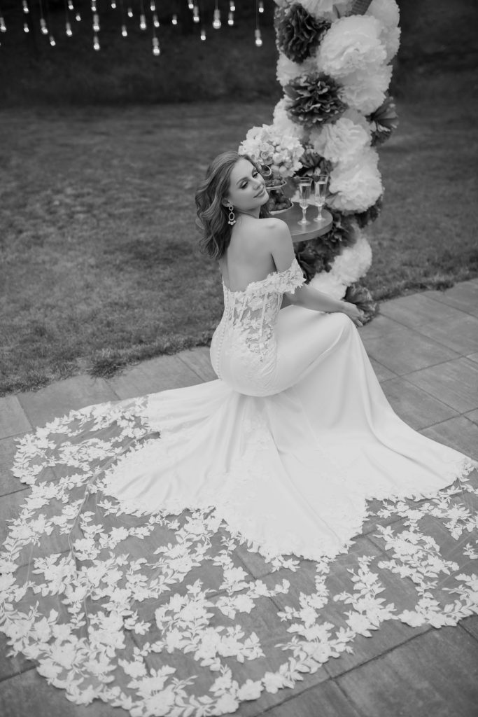 Brautkleid Nadea vom Hersteller THE ONE SELECTION, Brautmodengeschäft The One aus Fulda