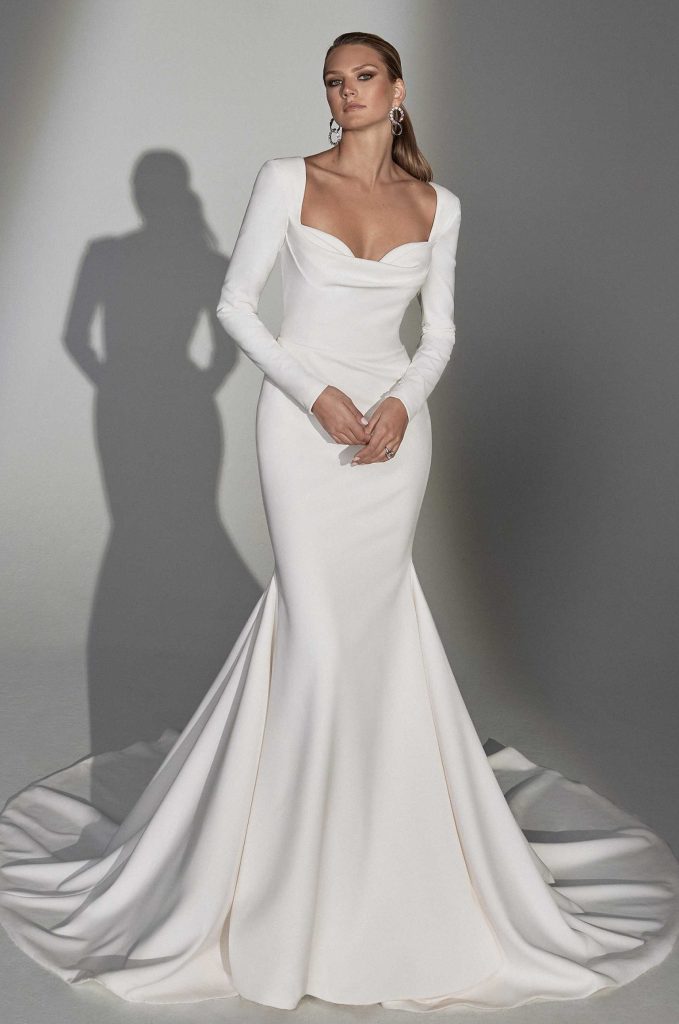 Brautkleid Norma 99244 vom Hersteller JUSTIN ALEXANDER, Brautmodengeschäft The One aus Fulda