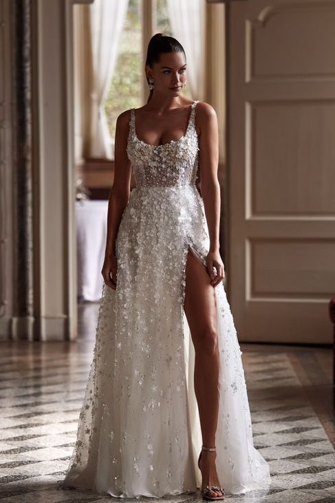 Brautkleid Proxima vom Hersteller MILLA NOVA, Brautmodengeschäft The One aus Fulda