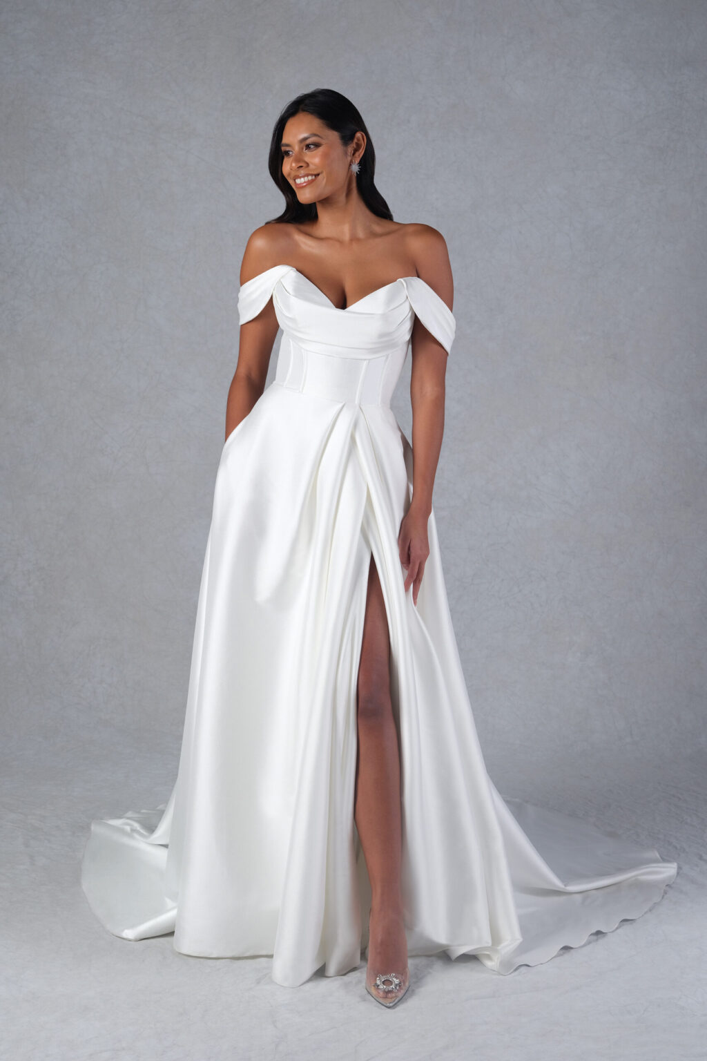 Brautkleid Style 55180 vom Hersteller THE ONE SELECTION, Brautmodengeschäft The One aus Fulda