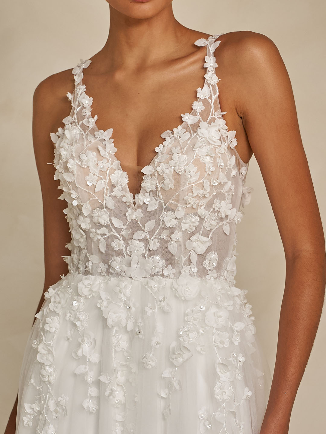 Brautkleid Walford vom Hersteller MADI LANE, Brautmodengeschäft The One aus Fulda