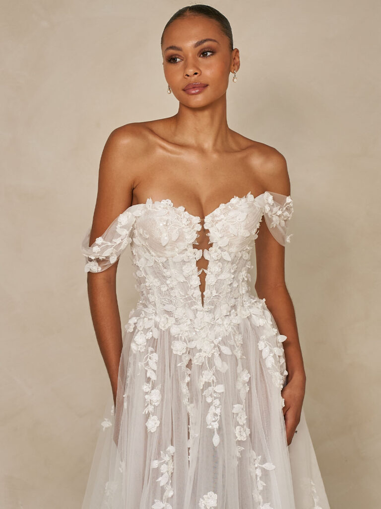 Brautkleid Watkins vom Hersteller MADI LANE, Brautmodengeschäft The One aus Fulda